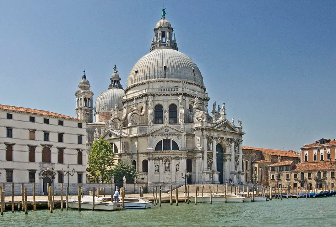 Façade de la Basilique Santa Maria della Salute