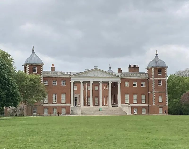 Façade d'Osterley Park