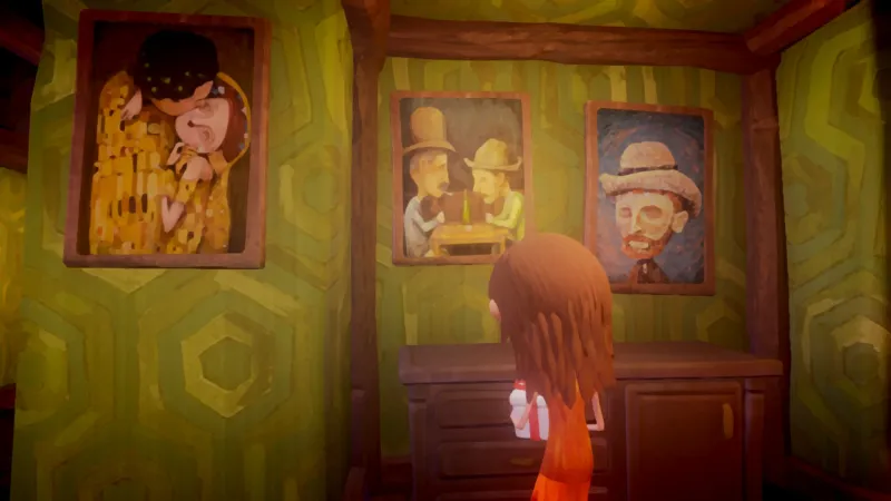 Image du jeu Last Day of June dans laquelle on voit un personnage féminin face à un mur au papier vert, auquel est accorché trois tableaux qui reprennent les compositions du "Baiser" de Klimt, des "Joueurs de cartes" de Cézanne et d'un autoportrait de van Gogh