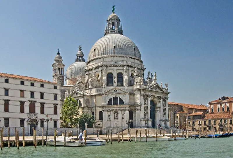 Façade de la Basilique Santa Maria della Salute
